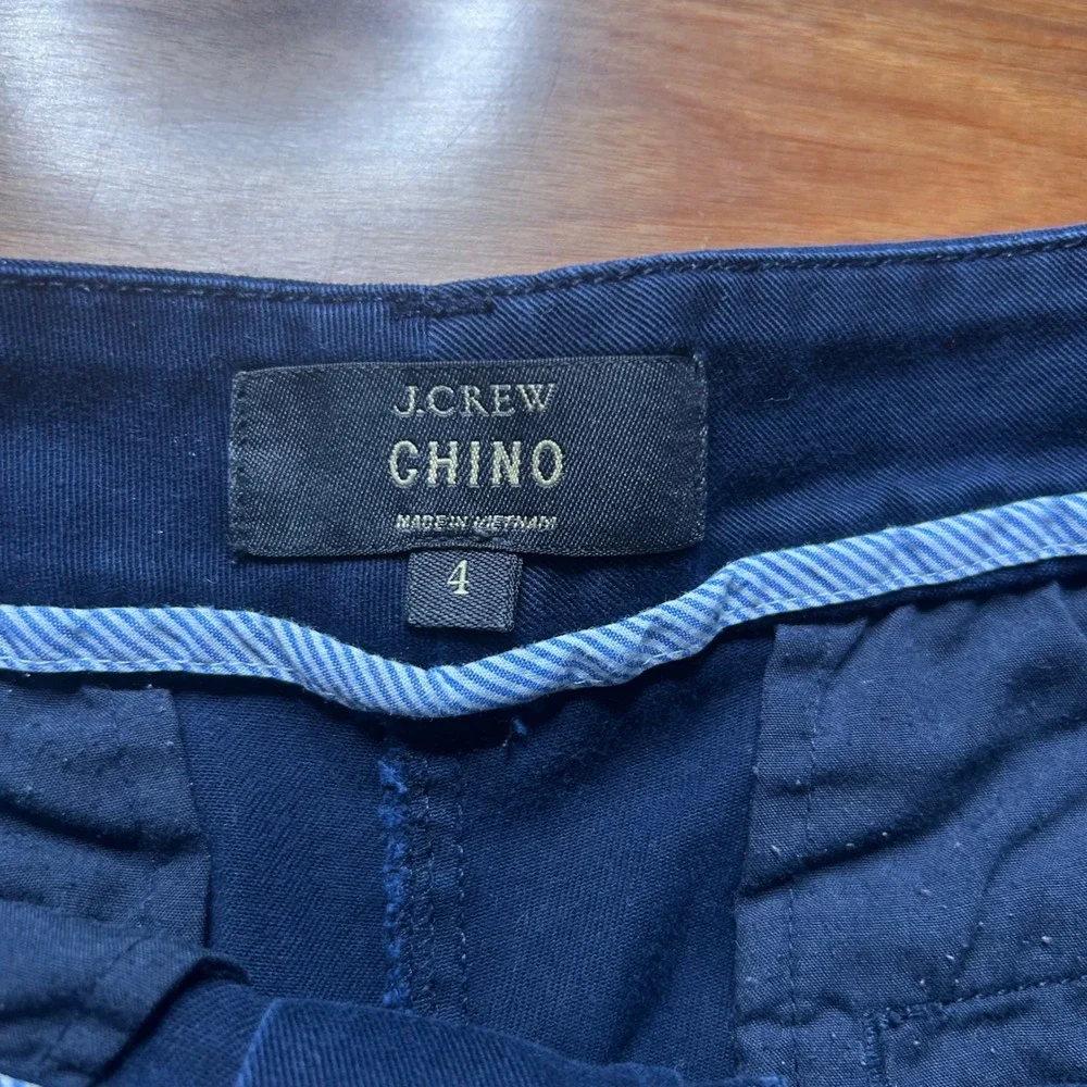 J Crew Chino Shorts Navy Blue‎ Womens Size 4 Flat Front Casual Everyday - Picture 2 of 7